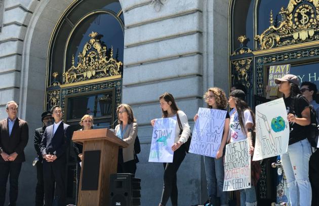 Dr. Tracey Woodruff speaks at San Francisco city hall